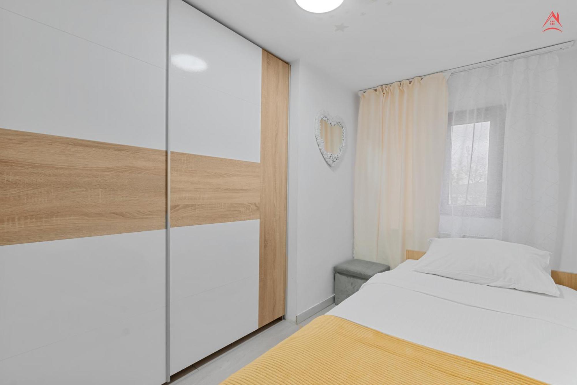 Central Town Cosy Apartment Bukarest Kültér fotó