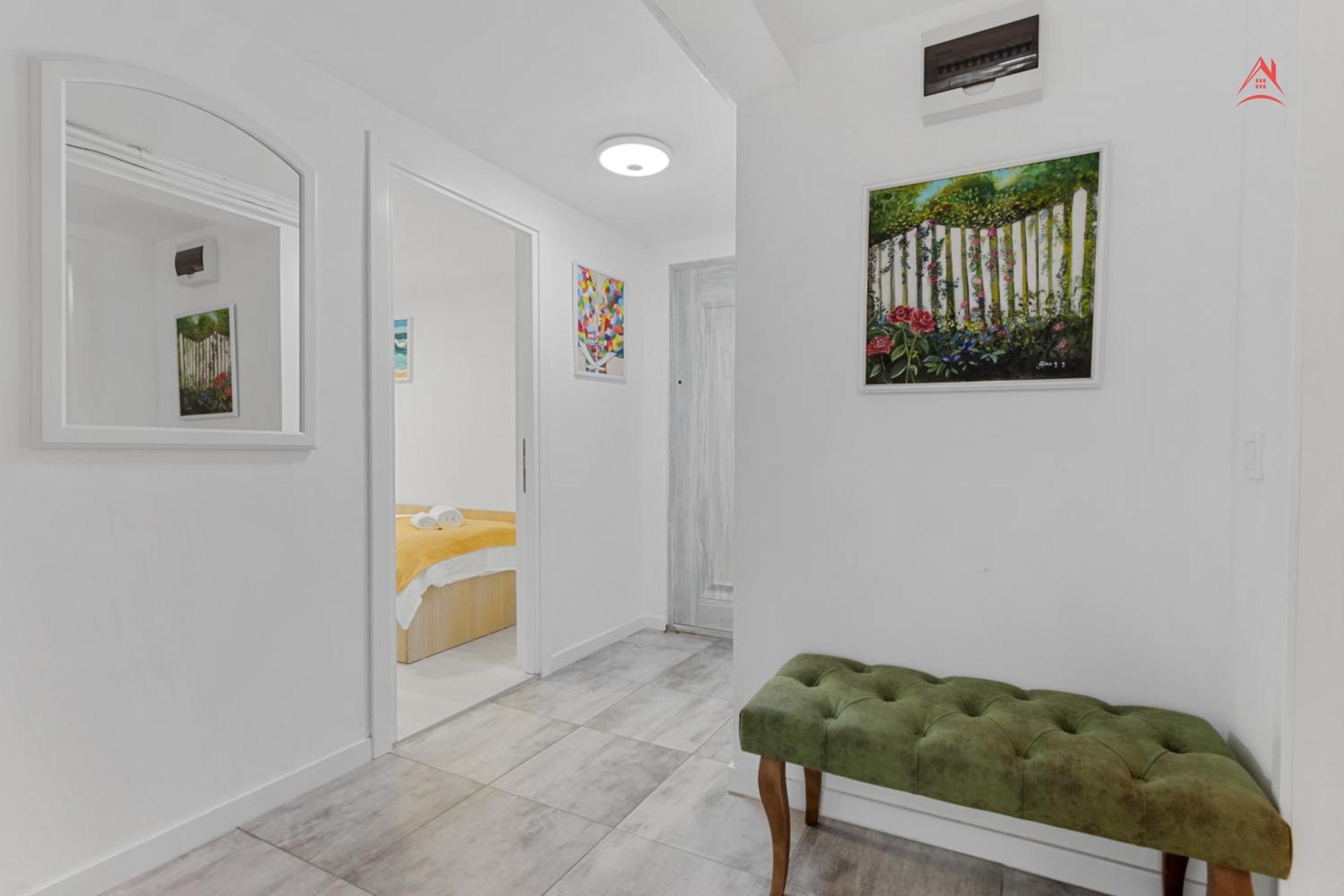 Central Town Cosy Apartment Bukarest Kültér fotó